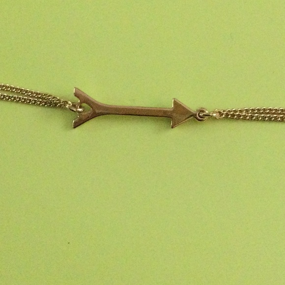 Stella & Dot Arrow Bracelet - Picture 4 of 7